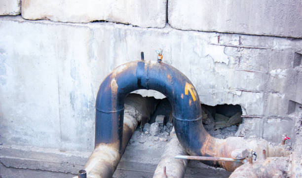 Best Water damage contractors near me  in Garrettsville, OH